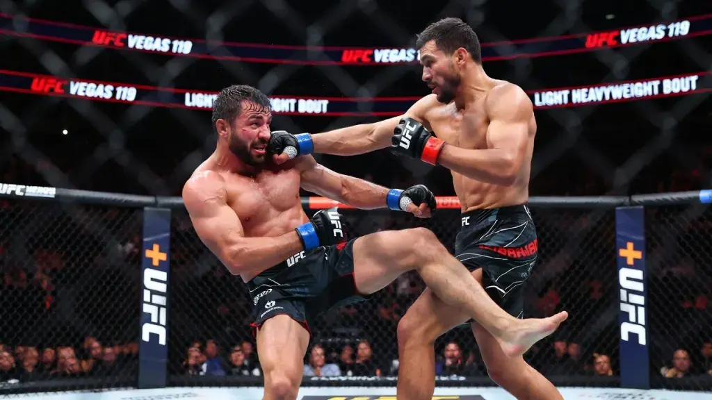 Cutelaba and Stirling Collide at UFC Vegas 119 in Vegas Light Heavyweight Clash